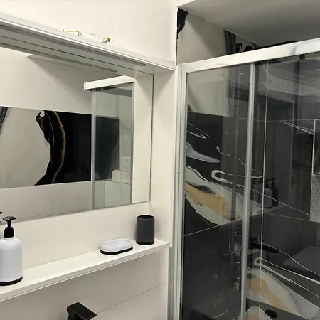 Ground Floor Апартаменты *