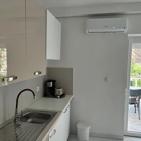 Апартаменты Ground Floor Palit