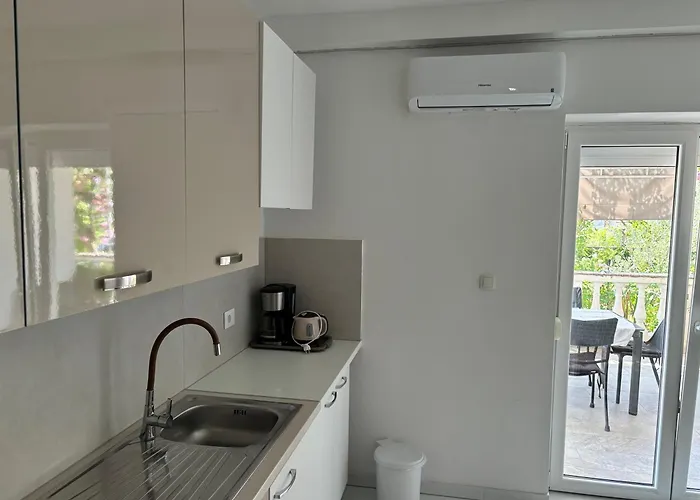 Apartament Ground Floor Palit